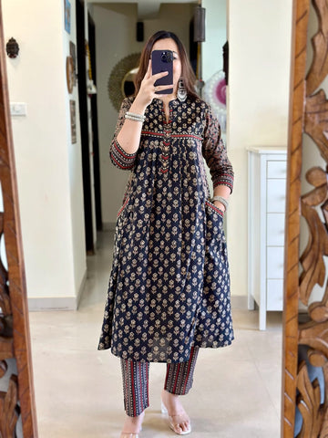 Elegant Navy Blue Printed Cotton Kurta Set